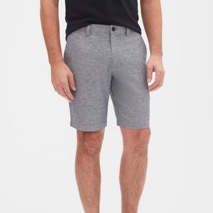 Banana Republic - Aiden Short